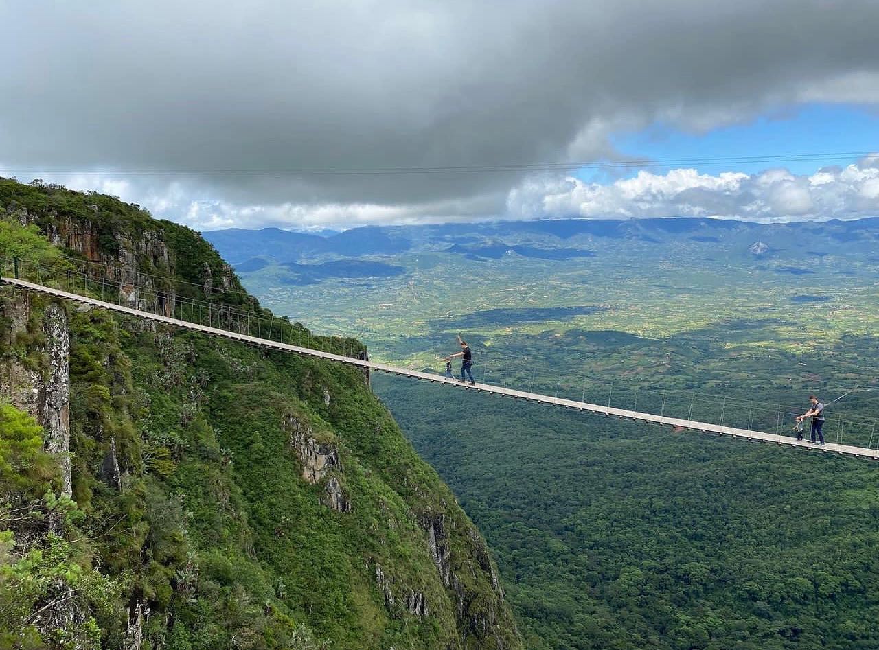 Mtarazi Falls Skywalk Bridge Zimbabwe